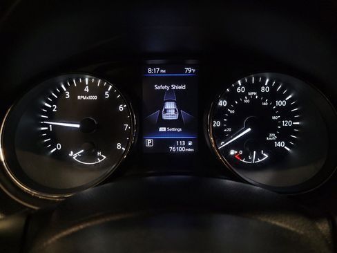 Used 2018 Nissan Rogue S AWD/4WD image 23