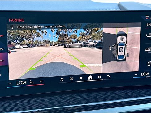 New 2026 BMW X6 xDrive40i w/ Executive Package image 12