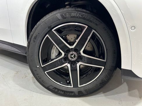New 2026 Mercedes-Benz GLC 300 4MATIC image 9