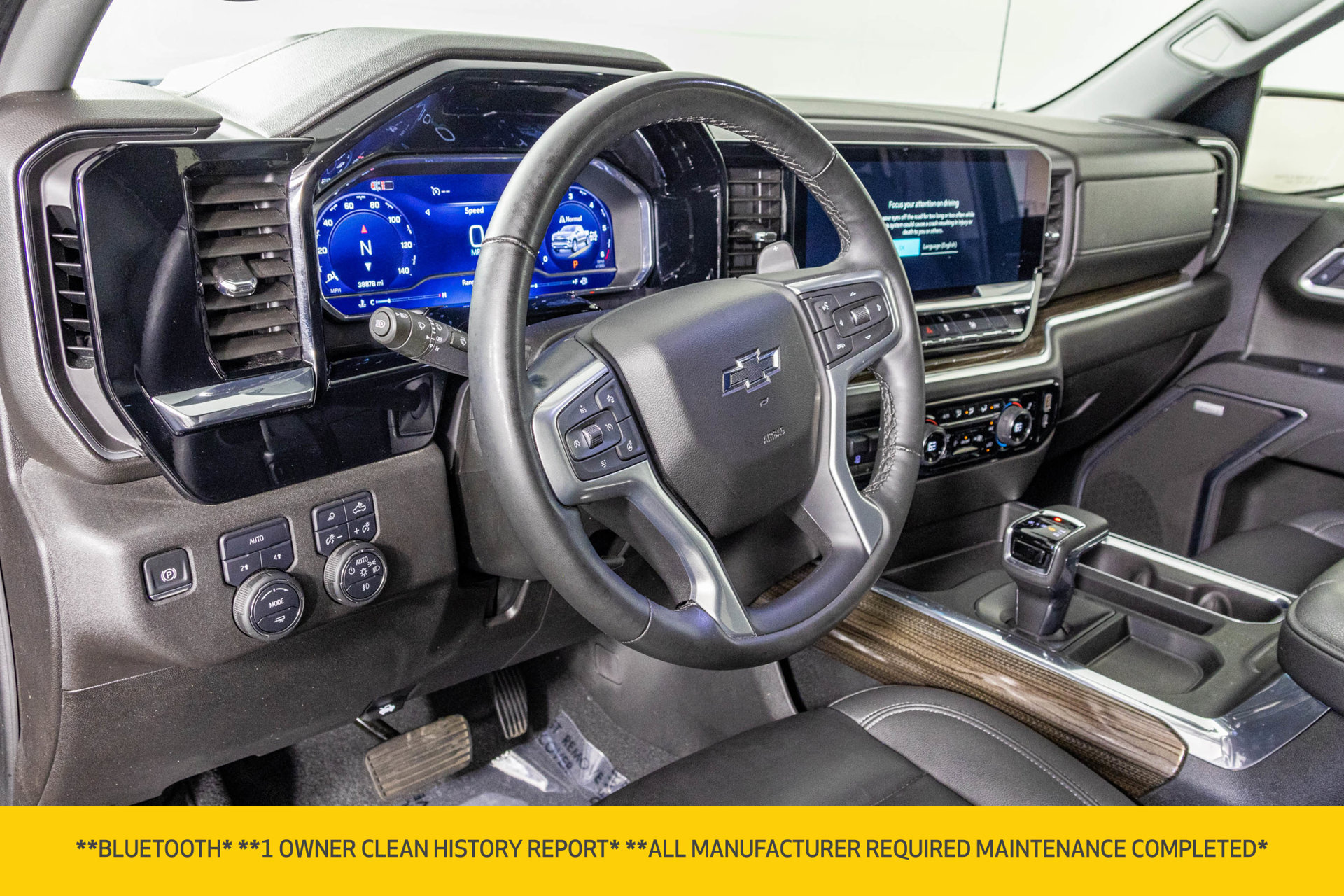 Used 2024 Chevrolet Silverado 1500 RST w/ Convenience Package II AWD/4WD image 5