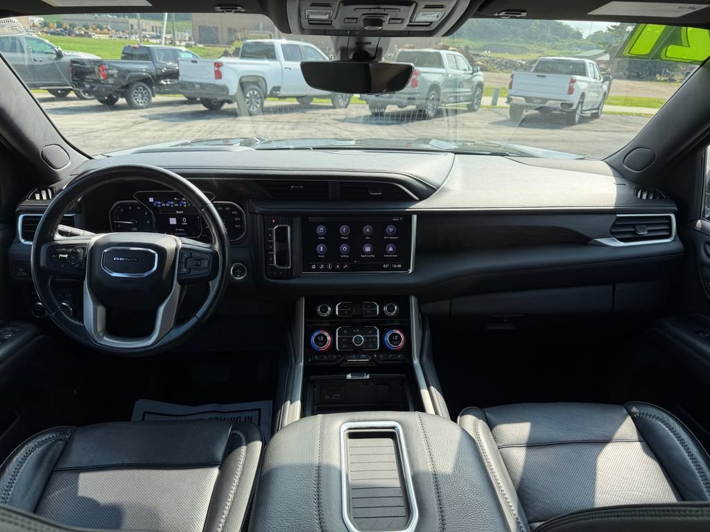 Used 2021 GMC Yukon Denali w/ Denali Premium Package AWD/4WD image 25