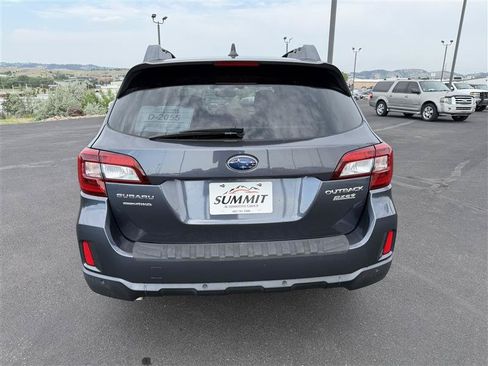 Used 2017 Subaru Outback 2.5i Limited AWD/4WD image 6