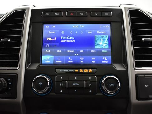 Used 2021 Ford F350 Lariat image 33