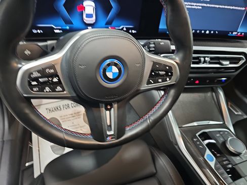 Certified 2024 BMW i4 M50 image 17