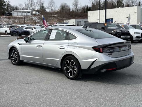 Used 2025 Hyundai Sonata SEL FWD image 6