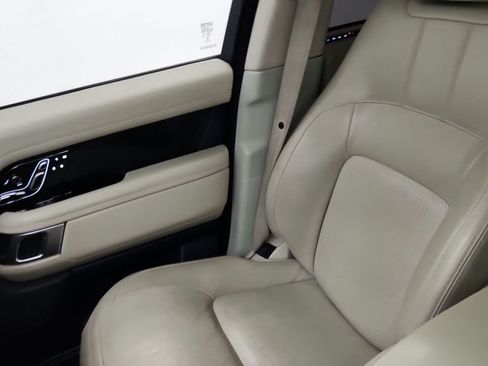 Used 2019 Land Rover Range Rover Supercharged AWD/4WD image 23