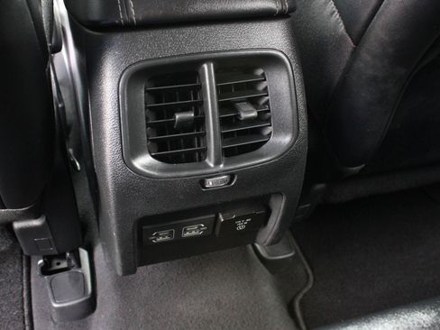 Used 2022 Jeep Cherokee Latitude Lux AWD/4WD image 22
