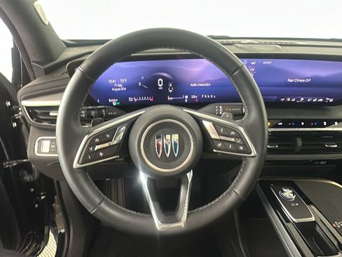 Used 2025 Buick Enclave Avenir w/ Trailering Package, 5000 lbs. FWD image 16