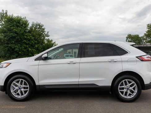 Used 2022 Ford Edge SEL AWD/4WD image 9