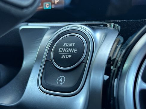 New 2026 Mercedes-Benz GLB 250 4MATIC image 22