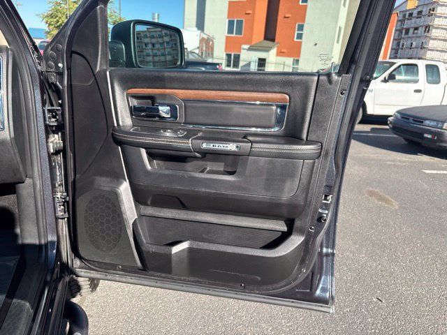 Used 2015 RAM 1500 Laramie w/ Convenience Group AWD/4WD image 32