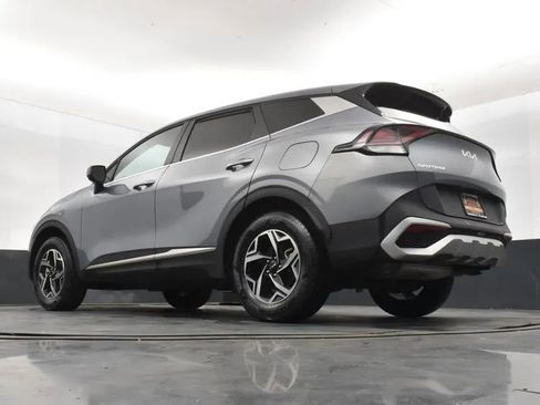 Used 2025 Kia Sportage LX image 12