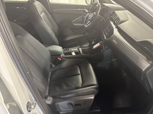 Used 2020 Audi Q3 2.0T Premium Plus w/ Premium Plus Package image 28