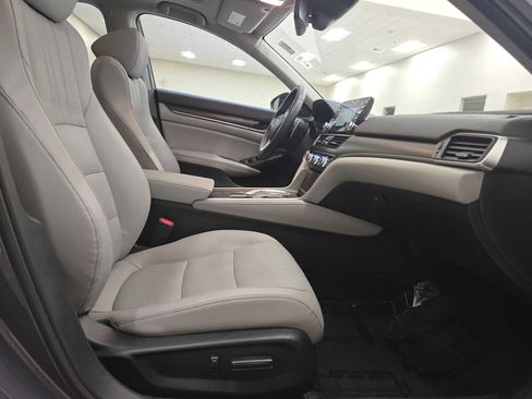 Used 2018 Honda Accord EX-L image 28