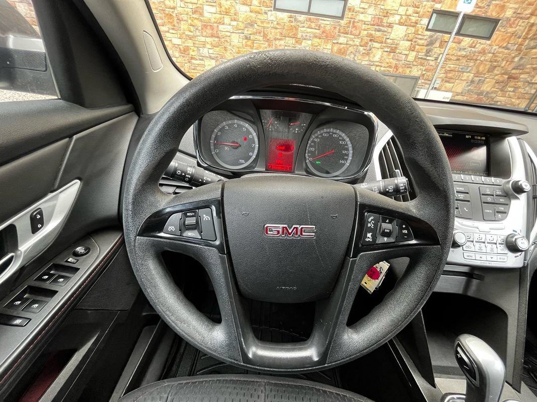 Used 2012 GMC Terrain SLE FWD image 19