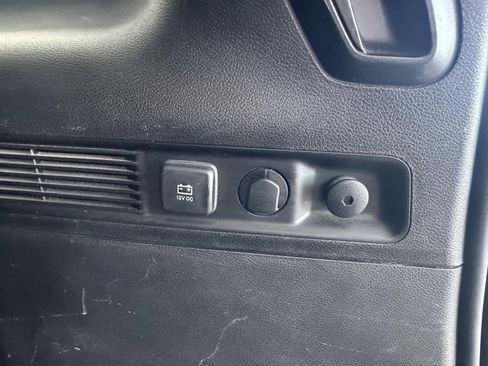 Used 2024 Jeep Wagoneer Series II w/ Flexible Seating Group image 39