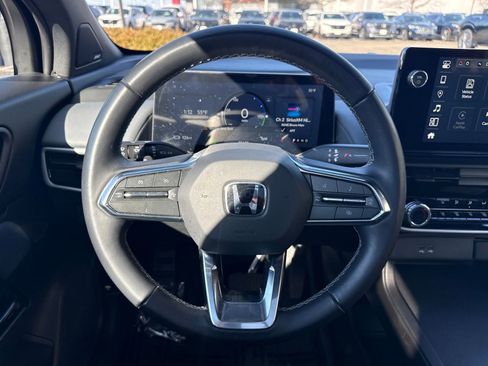 Used 2024 Honda Prologue Touring image 14