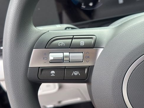 New 2026 Hyundai Kona SE image 13