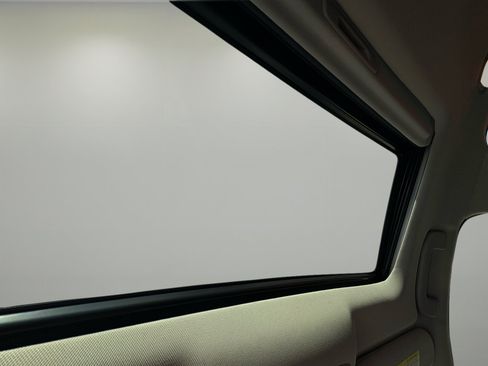 Used 2018 INFINITI Q50 Luxe w/ Essential Package (3.0T Luxe) image 28