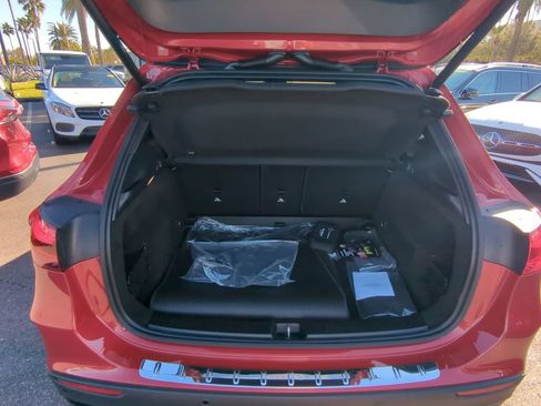 Certified 2025 Mercedes-Benz GLA 250 image 23