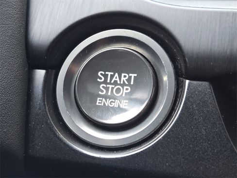 Used 2019 Lexus UX 200 F Sport image 22