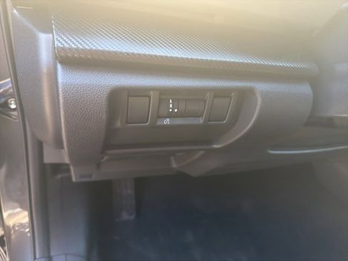 Certified 2024 Subaru Crosstrek 2.0i Premium image 12