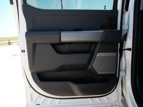 New 2026 Ford F250 Lariat w/ Lariat Ultimate Package AWD/4WD image 15