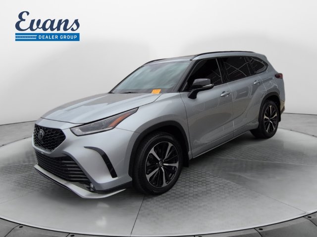 Used 2021 Toyota Highlander XSE AWD/4WD image 1