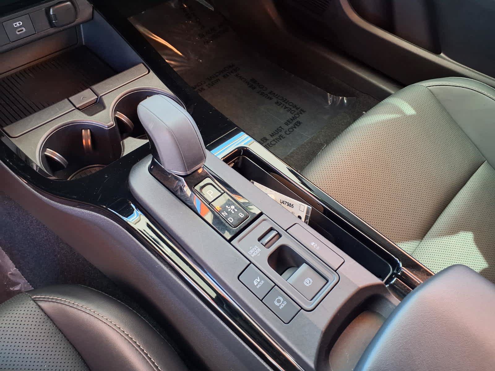 Certified 2026 Toyota Prius XLE FWD image 25