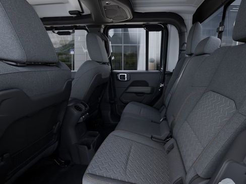 New 2026 Jeep Gladiator Mojave image 23