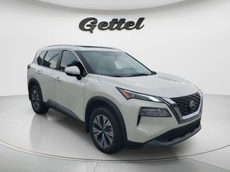 Used 2022 Nissan Rogue SV w/ SV Premium Package FWD video 1