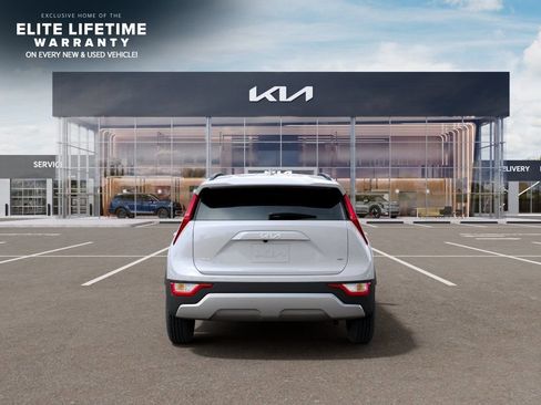 New 2026 Kia Niro LX FWD image 6