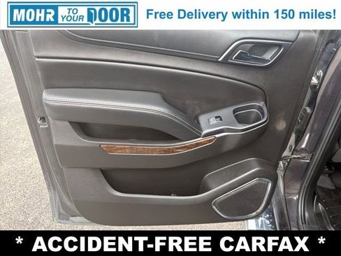 Used 2018 Chevrolet Suburban LT w/ LT Signature Package image 31