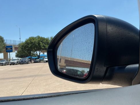 Used 2024 Nissan Altima 2.5 SV FWD image 22