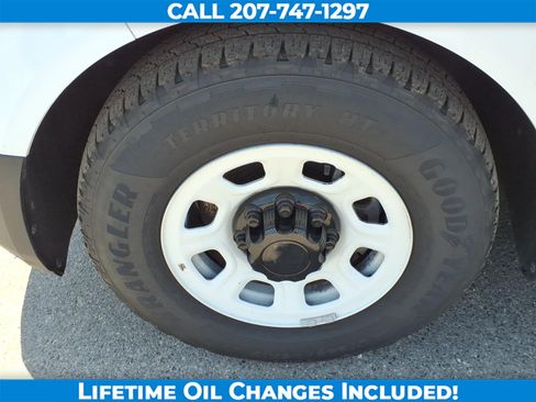 Used 2024 Chevrolet Brightdrop 600 w/ Commercial Equipment Package AWD/4WD image 9