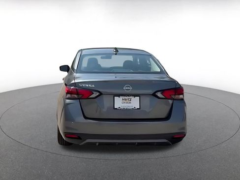 Used 2025 Nissan Versa SV FWD image 12