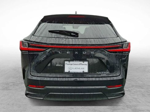 Used 2023 Lexus NX 350h AWD image 4
