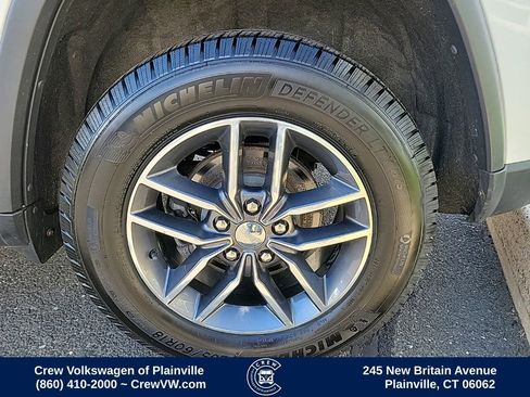 Used 2017 Jeep Grand Cherokee Limited w/ Luxury Group II image 21