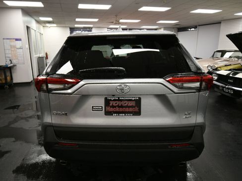 Used 2025 Toyota RAV4 LE image 6