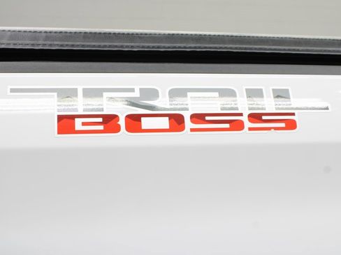 Used 2024 Chevrolet Silverado 1500 LT Trail Boss image 55