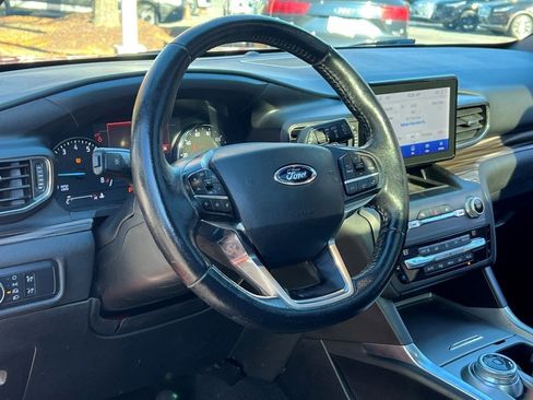 Certified 2020 Ford Explorer Limited image 19