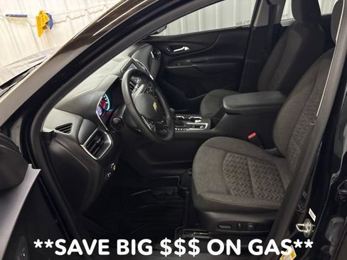 Used 2023 Chevrolet Equinox LT FWD image 29