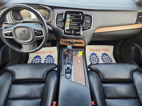 Used 2020 Volvo XC90 T6 Inscription w/ Protection Package image 9