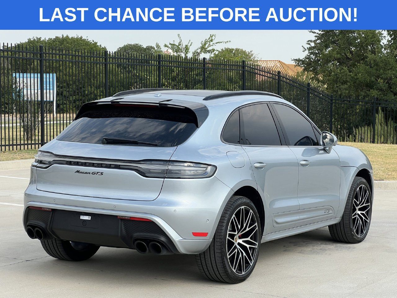 Used 2023 Porsche Macan GTS AWD/4WD image 4