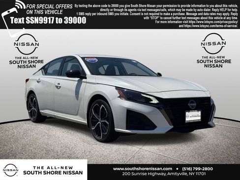 Certified 2025 Nissan Altima 2.5 SR FWD image 1