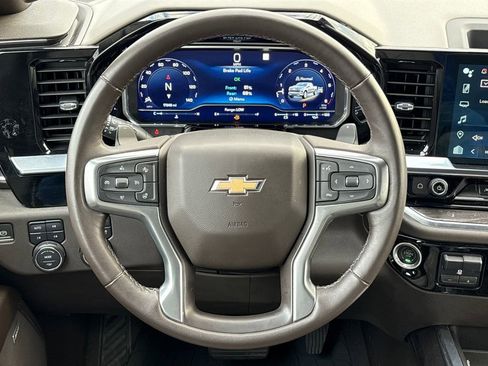 Used 2023 Chevrolet Silverado 1500 LTZ w/ LTZ Premium Package image 27