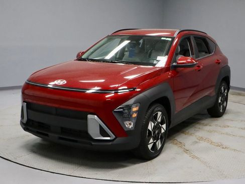 Certified 2025 Hyundai Kona SEL FWD image 7