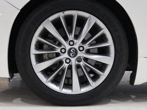 Used 2019 INFINITI Q50 Luxe RWD image 9