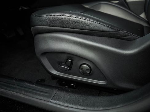 New 2026 Jeep Compass Limited image 20