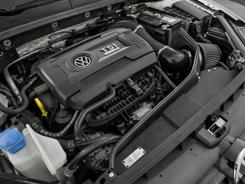 Used 2019 Volkswagen Golf 4-Door image 13